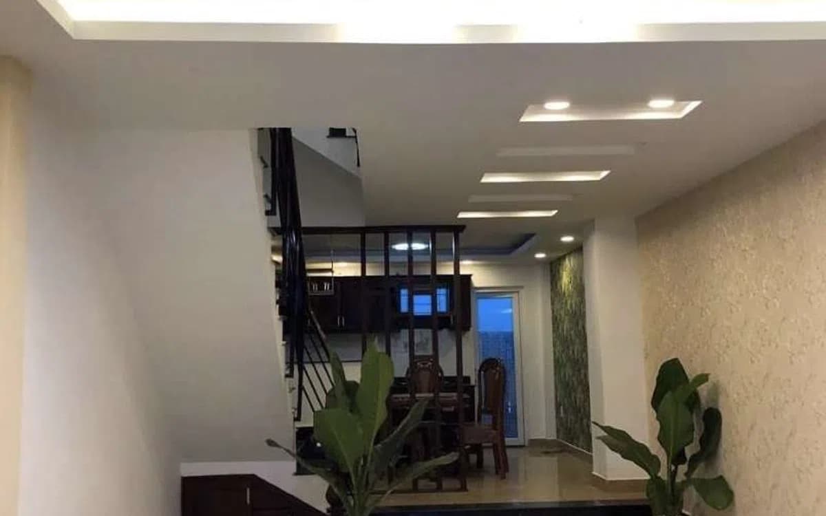 Bán nhà hẻm 1333 Huỳnh Tấn Phát Phường Phú Thuận Quận 7, DT 4,5x13m, giá 5.5 tỷ LH 0909 477 288