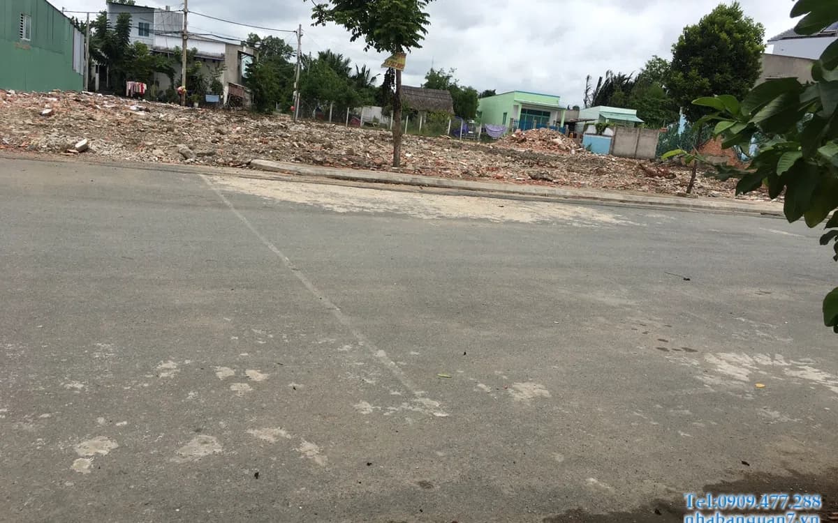 Bán đất biệt thự Tấn Trường Phường Phú Thuận Quận 7 giá 57 tr/m2 liên hệ 0909 477 288