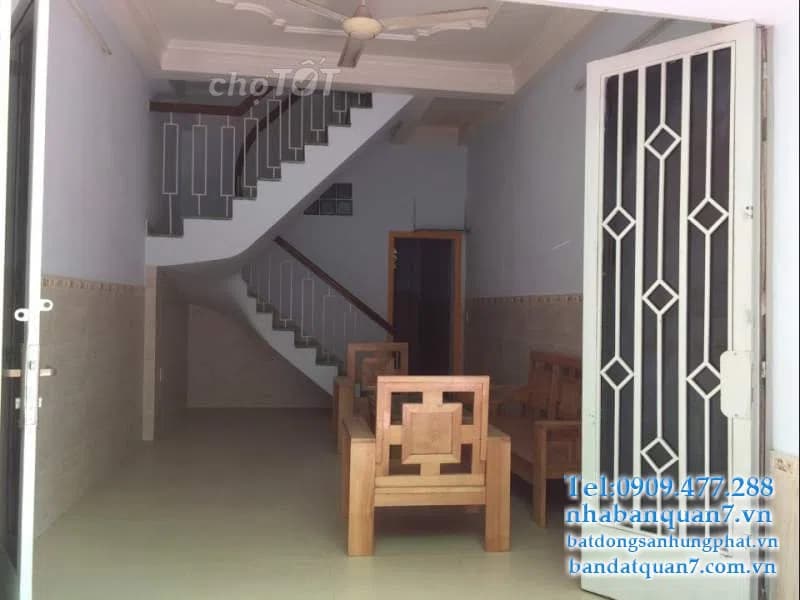 Bán nhà đường số 79 Phường Tân Quy Quận 7, DT 4x18m, 2 lầu, giá bán 12.1 tỷ LH 0909 477 288