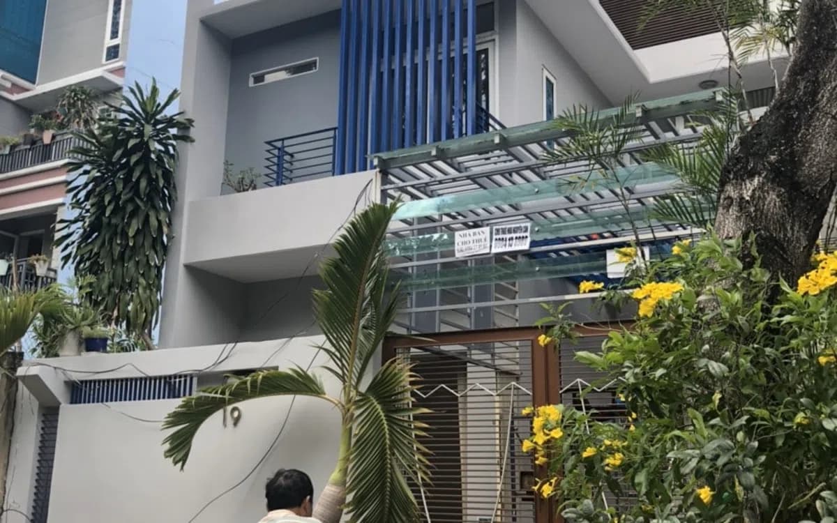 Bán nhà mới xây mặt tiền đường 75 Tân Phong Q7, giá 14.2 tỷ LH 0909 477 288