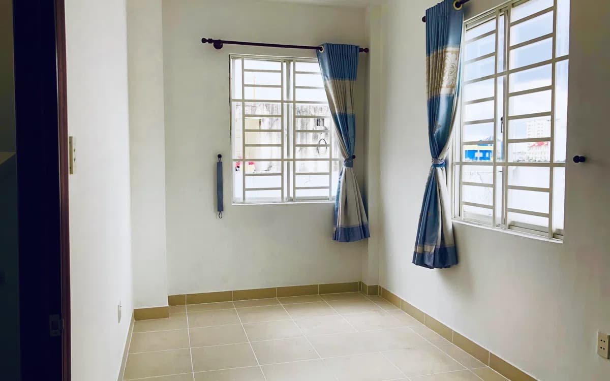 Cho thuê nhà hẻm 803 Huỳnh Tấn Phát Quận 7, DT 4x16m, giá 7.5tr/th LH 0913 999 003
