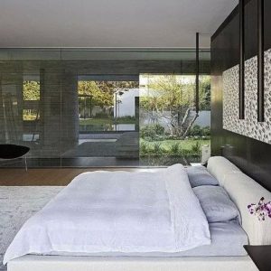bán khách sạn đường nguyễn tất thành quậ 4