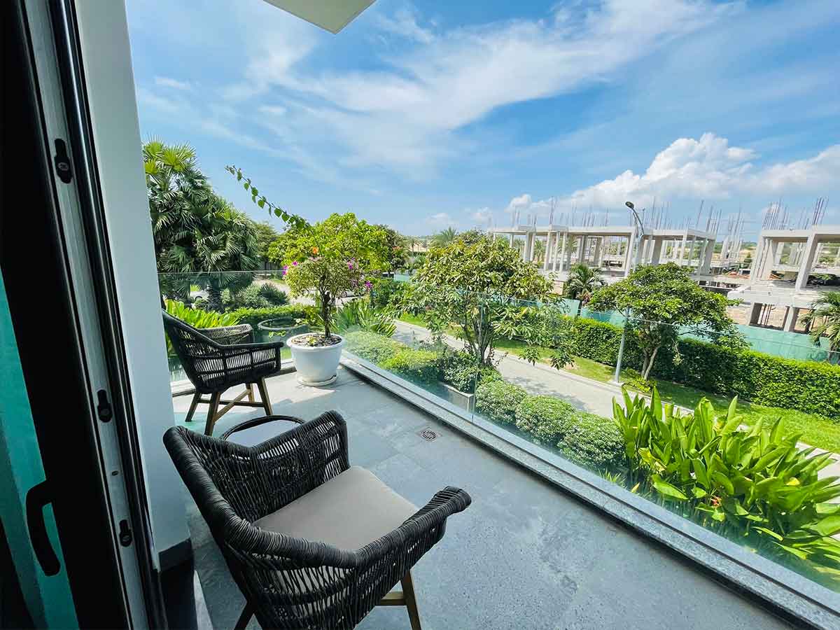 NHA MAU WYNDHAM GRAND LAGOONA BINH CHAU (1)