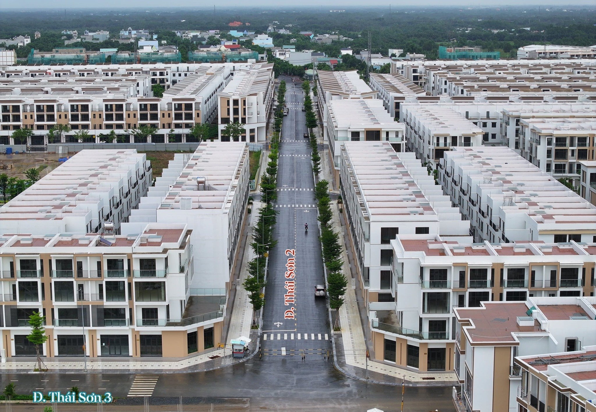 Mua nhà phố T&T Millennia City Long Hậu giá tốt
