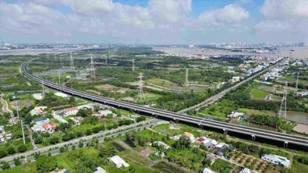 Nút giao cao tốc Bến Lức – Long Thành